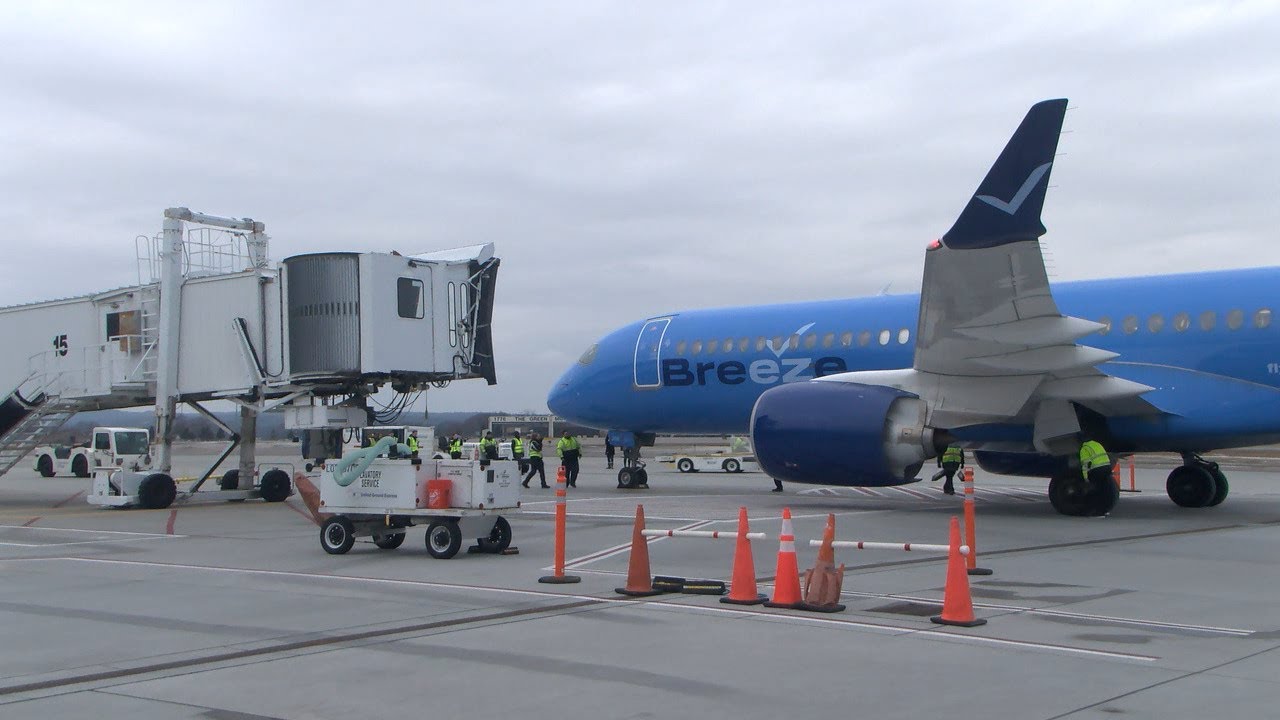 patrick-leahy-burlington-international-airport-welcomes-inaugural