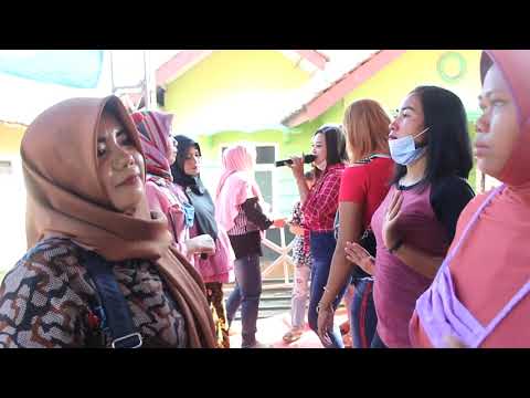 Daun Puspa @ Sari Budaya Ronal Group @ Baturuyuk