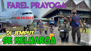 Farel Prayoga dijemput sekeluarga di bandara Blimbingsari Banyuwangi 30 September 2022