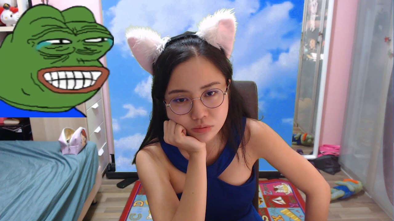 Kiaraakitty wants to breed like a pig 🤭🤤❤️️