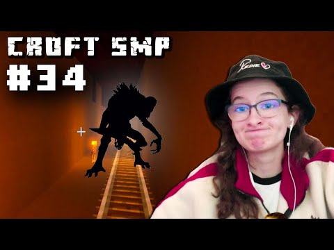 Just a gal trying to deliver kelp | Minecraft Croft SMP