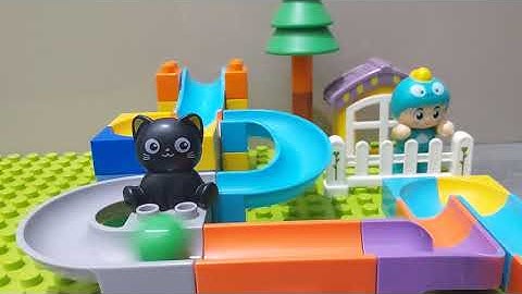 Satisfying building block marble run ☆ Build Exciting marble tracks with lego duplo