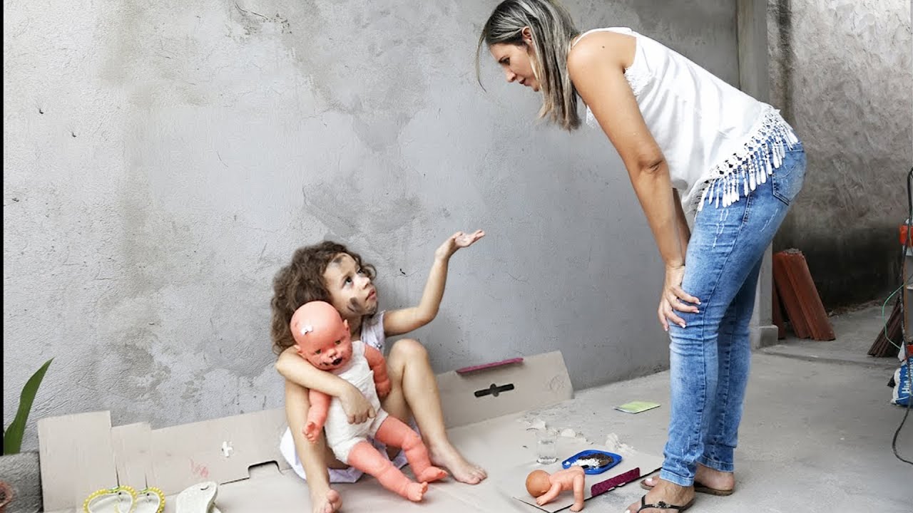 Брошенная девочка