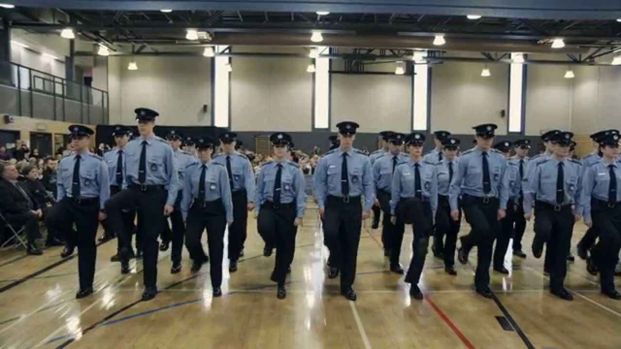POLICE ACADÉMIE / Bandeannonce officielle  YouTube