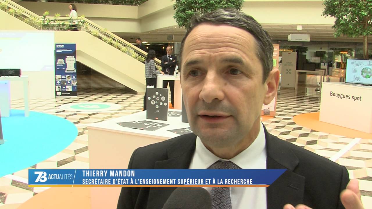 innovations-le-ministre-de-la-recherche-decouvre-le-nouveau-site-de-bouygues