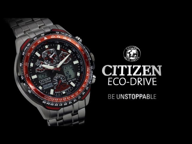review Citizen Skyhawk AT Red Arrows - YouTube