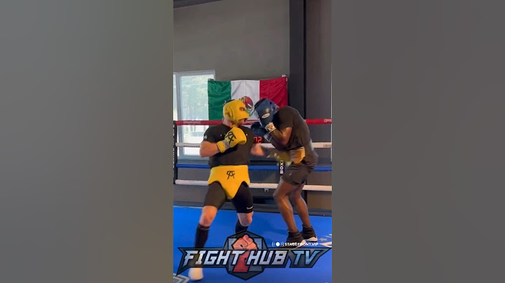 Canelo fires BRUTAL body shots in sparring for Jermell Charlo; shows him POWER!