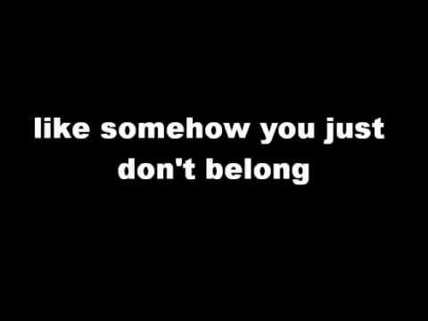 Simple Plan Welcome to my life lyrics - YouTube