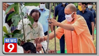 U.p Cm Pays Tribute To Shyama Prasad Mukherjee