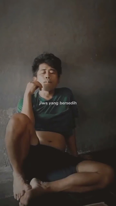 merokok sambil melamun itu di karnakan tidak adanya tempat untuk bercerita... #story