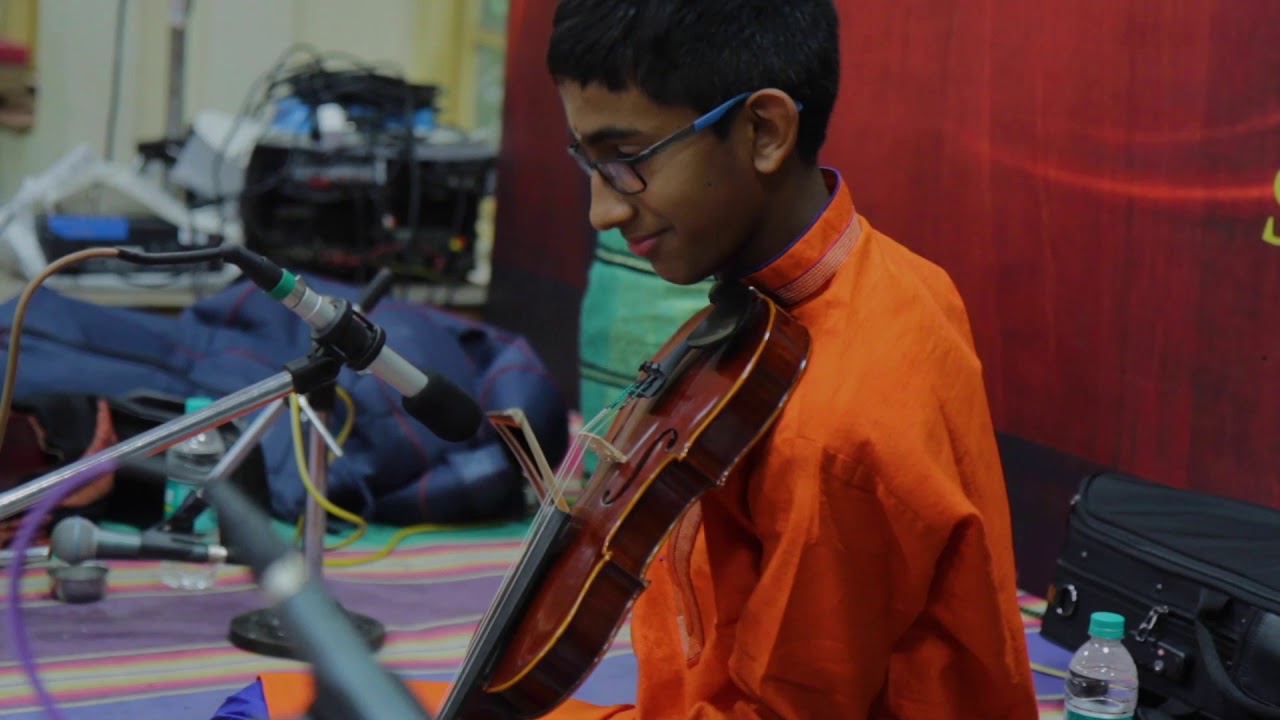 Srinath Hariharan's Violin Arangetram- Pankaja Lochana - Kalyani