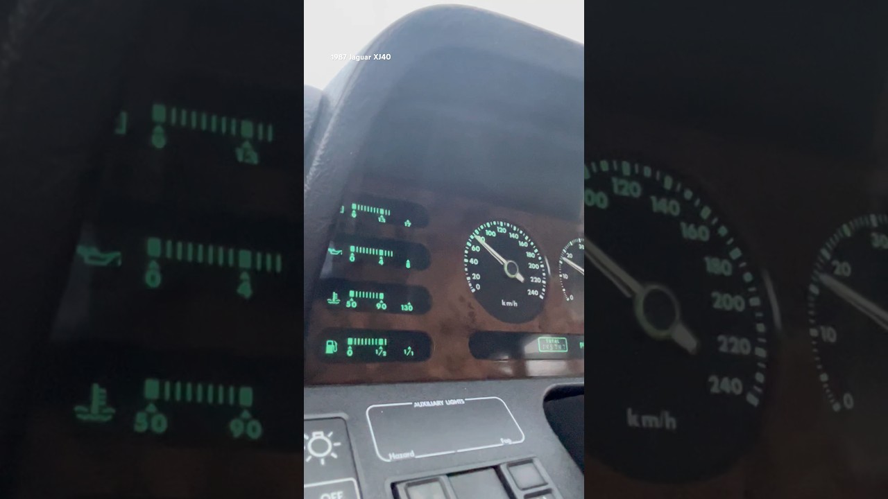 1987 Jaguar XJ40