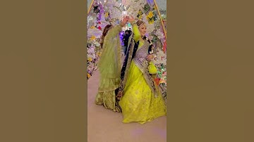 Meri mamma❤️ #rabeecakhan #wedding #rabeecaandhussain #rabesain #rabeecaandhussaincutemoments