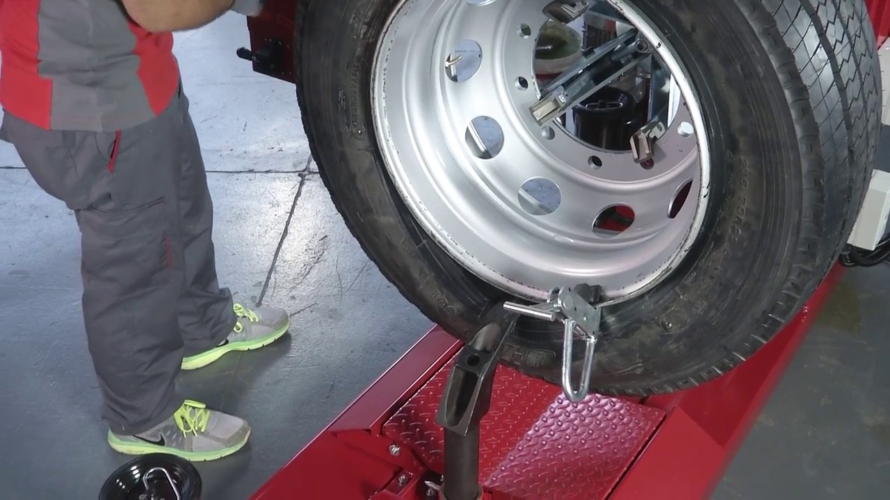 Шиномонтажный станок TB 120