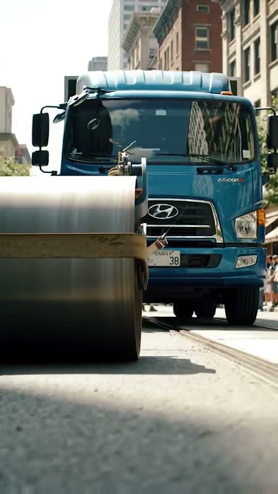 Hyundai Truck transports roller in the street #automobile #aivideo