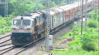 05933 Shahjahanpur Junction Entering Dibrugarh - Amritsar Express | Indian Railways