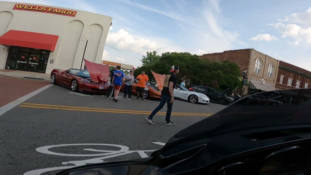 Throttle Thursday... lets ride