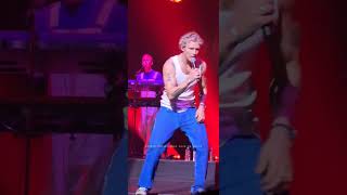 220828    Christopher  In Seoul twerk It Like Miley