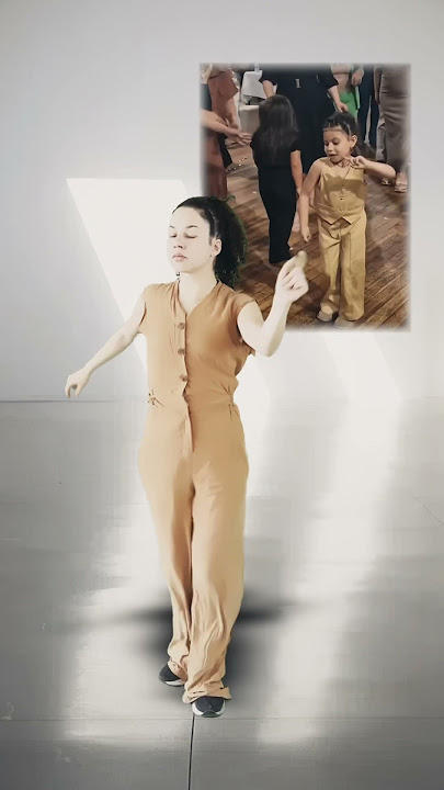 How to dance like this Adorable Viral Niña dancing like your Aunt - Dance Meme! #holidayonshorts
