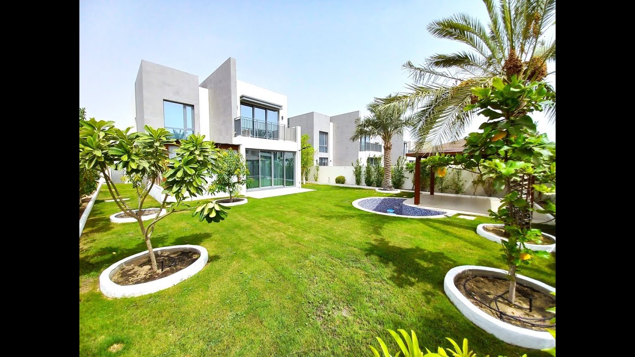 3 Bedrooms Villa for Rent Fully Furnished and Landscaped Golf Links