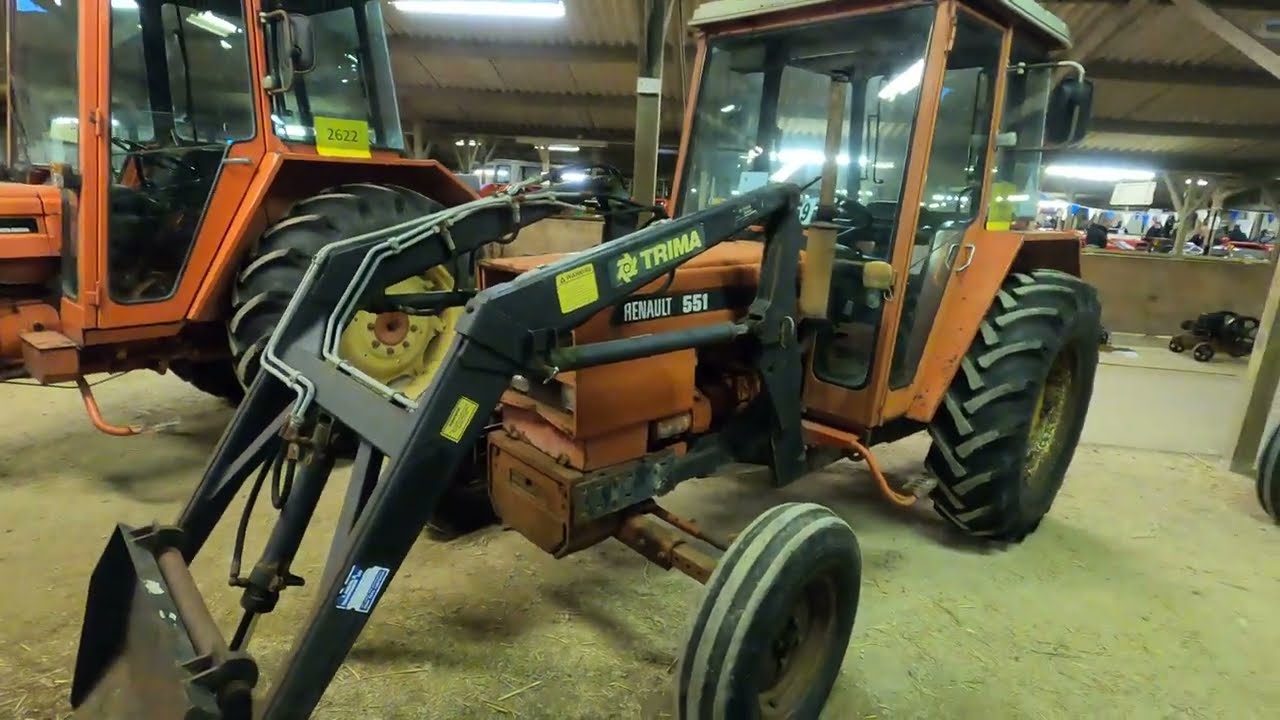 1981 Renault 551 2WD MWM 3.1 Litre 3-Cyl Diesel Tractor (55 HP)