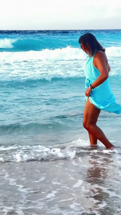 داليا البحيرى حديث الجمهور بعد ظهورها بالمايوة على البحر