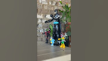 RETRACTABLE Spider-Man Web Shooter! 🕸️🔴🔵