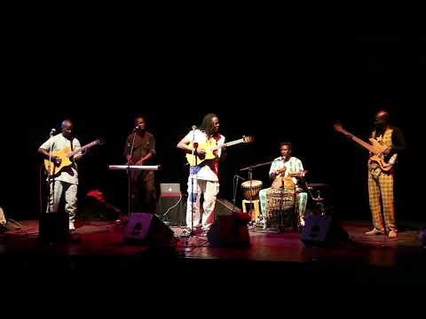 Habib Koité Bolo Mala Live In Mali 2014