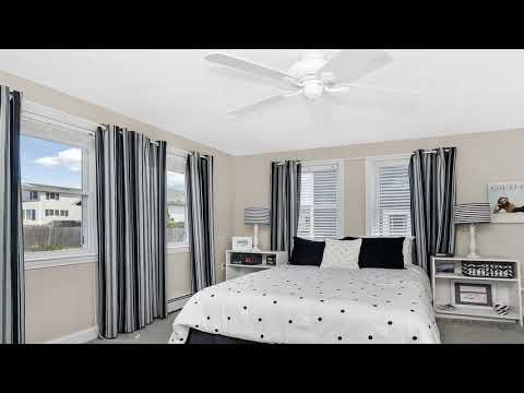 438 North End Boulevard, Salisbury, MA home video tour
