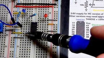 7402 74HC02 quad 2 input NOR logic gate integrated circuit demonstration using LEDs by electronzap