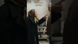 BABCIA DAJE RECENZJĘ #polska #dlaciebie #kucharz #polskakuchnia #śmieszne #śmiesznefilmy #zabawa BABCIA DAJE RECENZJĘ #polska #dlaciebie #kucharz #polskakuchnia #śmieszne #śmiesznefilmy #zabawa