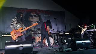 band dari singapore beraksi dashyat gilerr