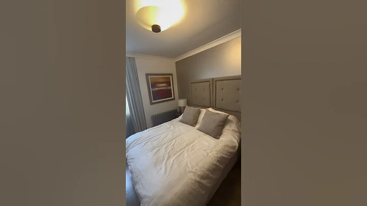 For any enquiries on this property contact us on 02037272628 or email us at hello@jeremyjacob.co.uk