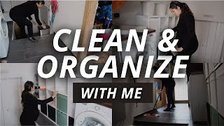 CLEAN & ORGANIZE WITH ME | ENTRANCE WAY AND LAUNDRY ROOM