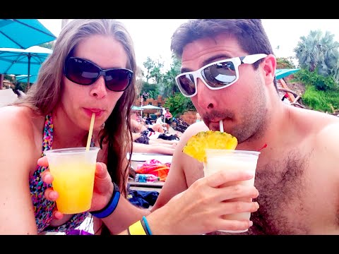 Coronado Springs Pool + Disney's Hollywood Studios VLOG - July 10th - Day 11 - WDW Honeymoon 2014