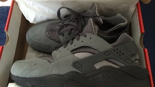 nike huarache le cool grey