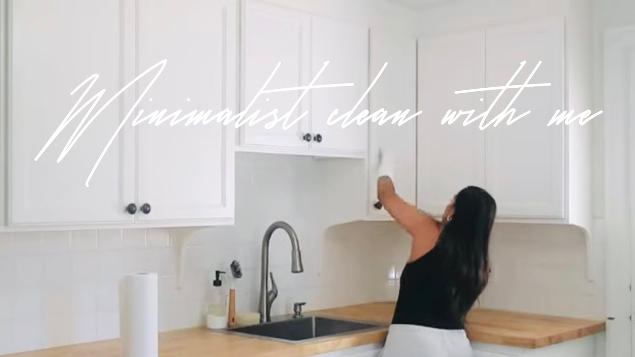 and clean my minimalist apartment with me cleaning