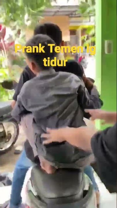 prank temen lagi tidur