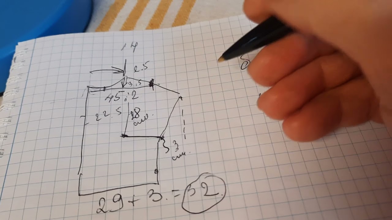 Плечо спущенное. Без сложных расчетов, но с хорошей посадкой. 😊