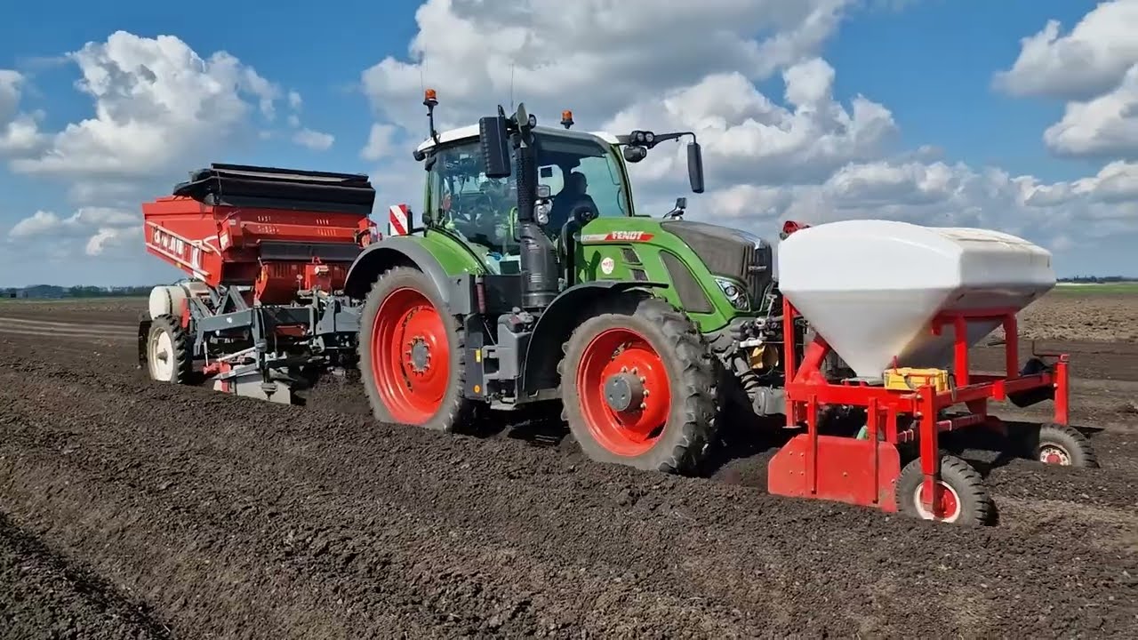 New Fendt 724 Gen 6 and New Dewulf Structural 30 3 row potato planter