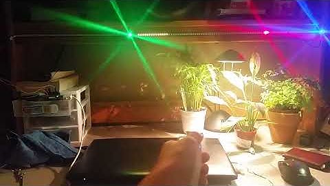 Arduino 1D Video Game with Wii Nunchuck (TWANG)