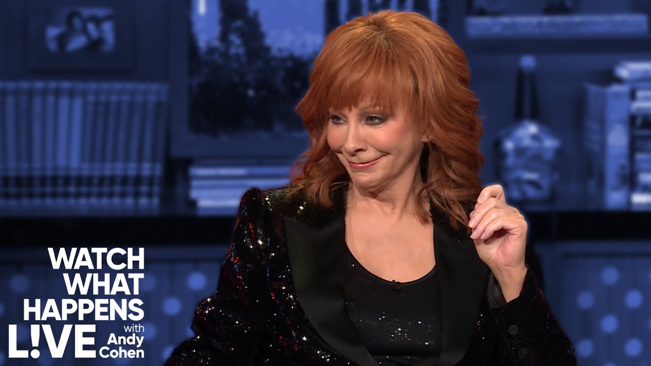 Reba McEntire Reveals That Dolly Parton Is Only Reachable by Fax Machine | WWHL