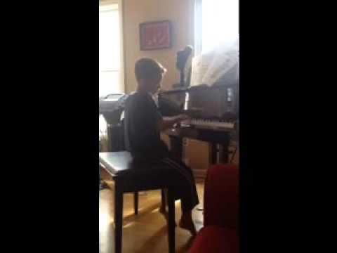 Toby piano - YouTube