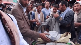 عيد الفطر في اليمن.. كورونا وارتفاع الأسعار تنغص فرحة العيد