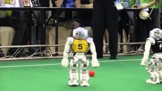 2015 RoboCup SPL Grand Final  UNSW vs BHuman