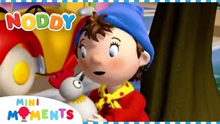 Noddy and the Lost Chicken  | Compilation | Noddy in Toyland | Mini Moments