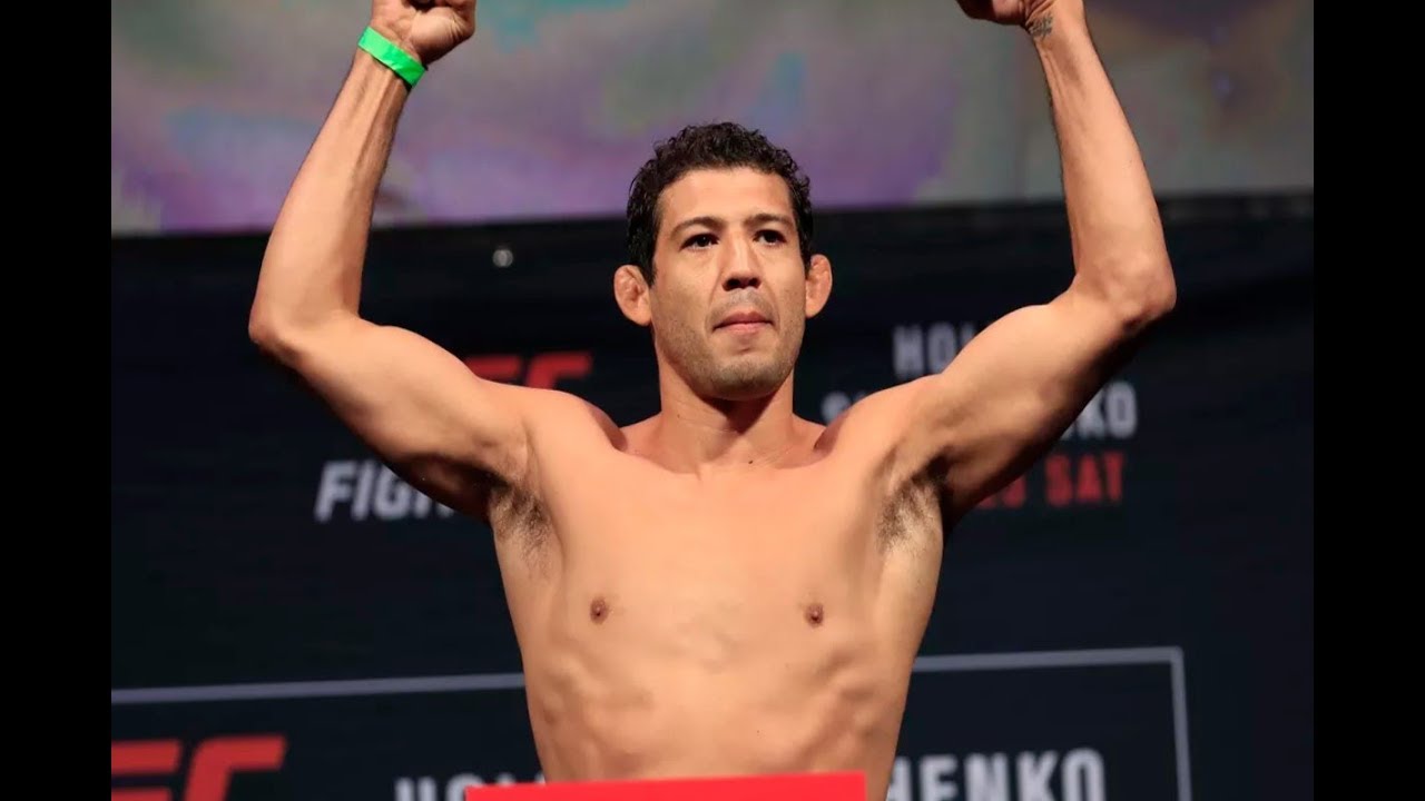 UFC: Should UFC Fighter Gilbert Melendez Retire from MMA