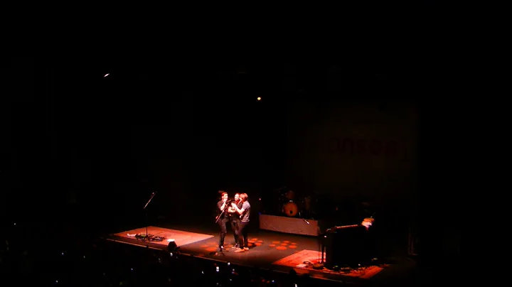 Hanson - Enmore Theatre, Sydney 22/06/2017 - Too Much Heaven