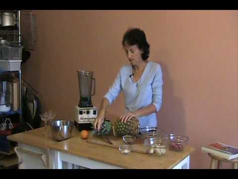 Rene Oswald-- Green Smoothie-- Raw Food Recipe