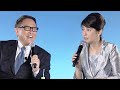Maoko Kotani talks with Akio Toyoda at Toyota Investors Meeting 2015
